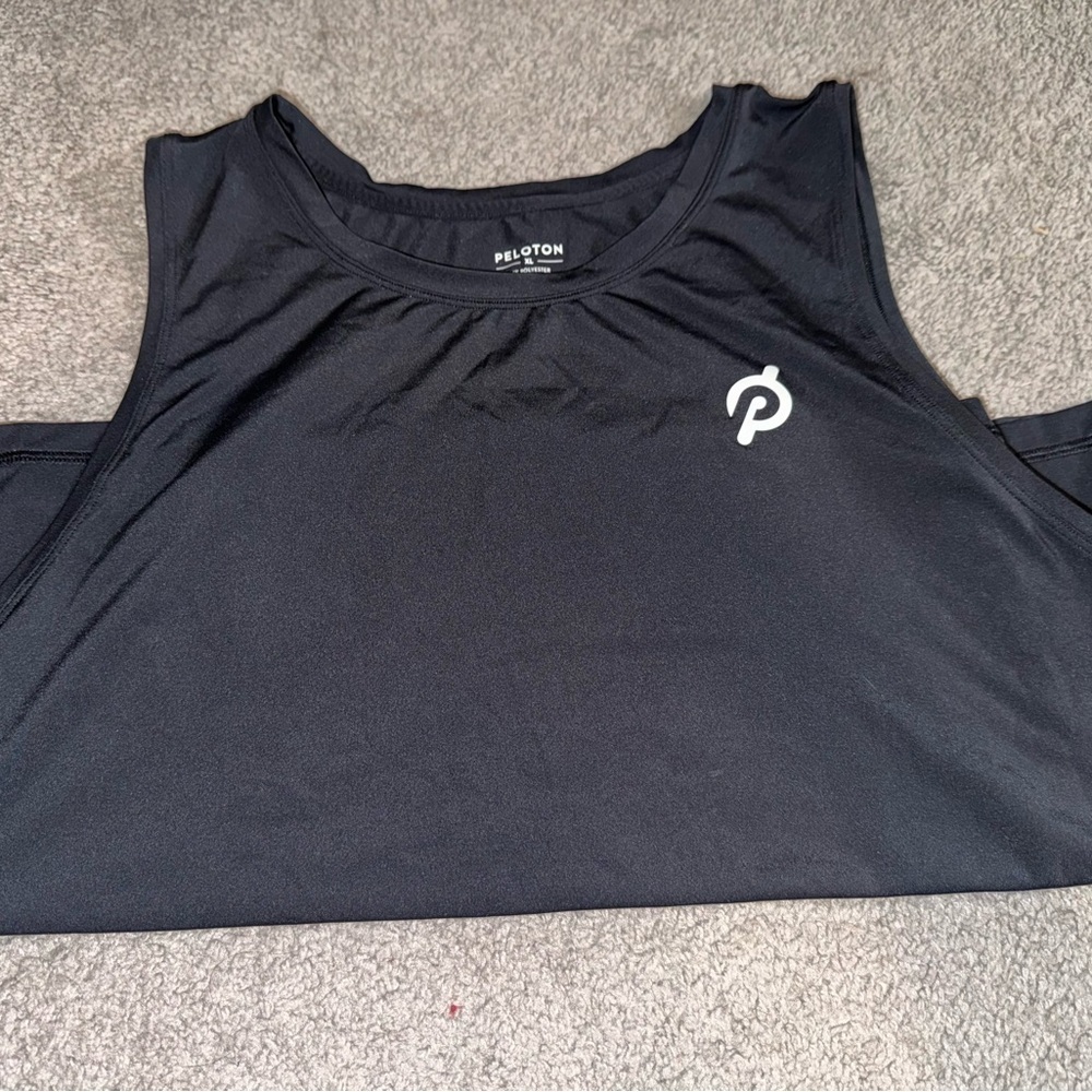 Peloton Women's Black Muscle Tank Top